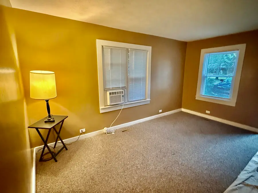 363 Searles Avenue, Benton Harbor, MI 49022 - #3