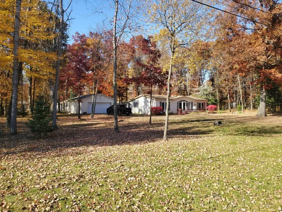 3390 Hemlock Avenue, Lake, MI 48632 - #3