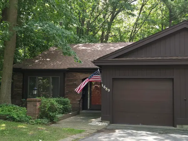 689 Oakway Drive #24, Muskegon, MI 49441