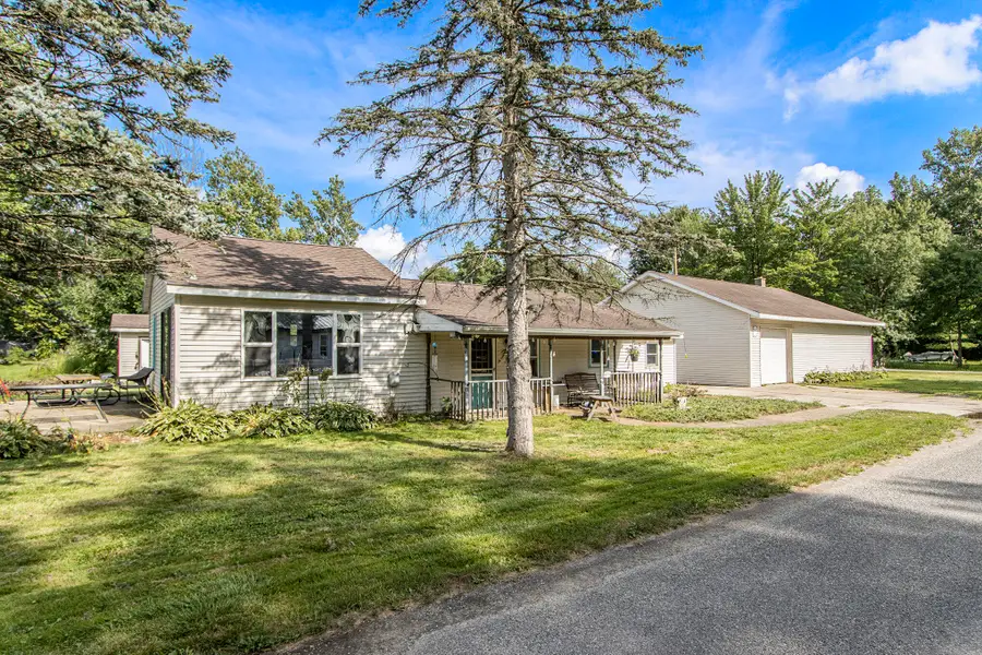 46778 Sycamore Drive, Bangor, MI 49013 - #3