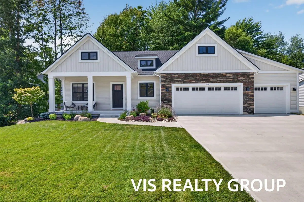 16351 Wickshire Place #75, Spring Lake, MI 49456 - #1