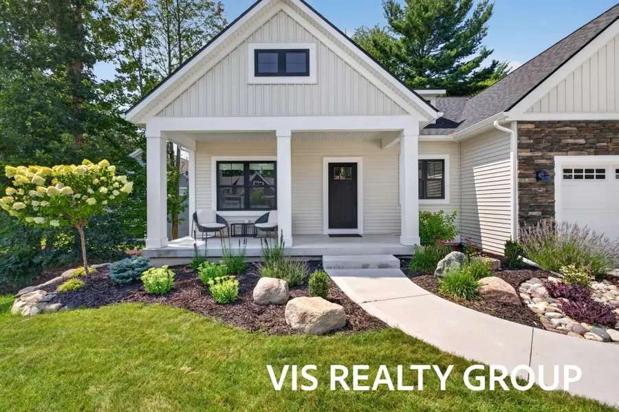 16351 Wickshire Place #75, Spring Lake, MI 49456 - #2