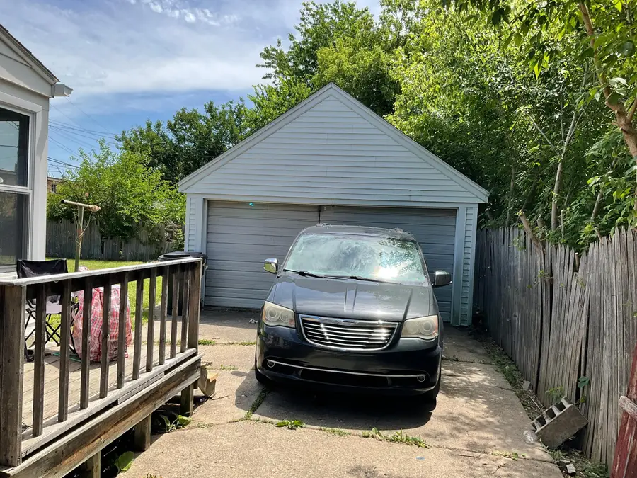 11630 Rossiter Street, Detroit, MI 48224 - #3