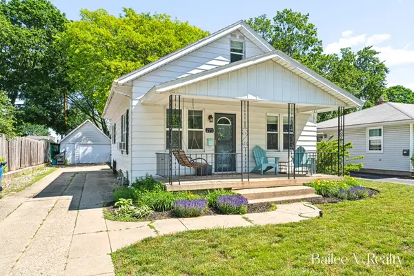 275 W 29th Street, Holland, MI 49423