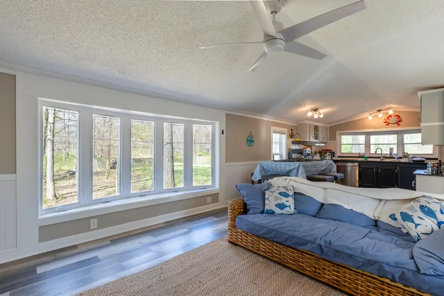 75070 Marie Drive, Lawton, MI 49065 - #2