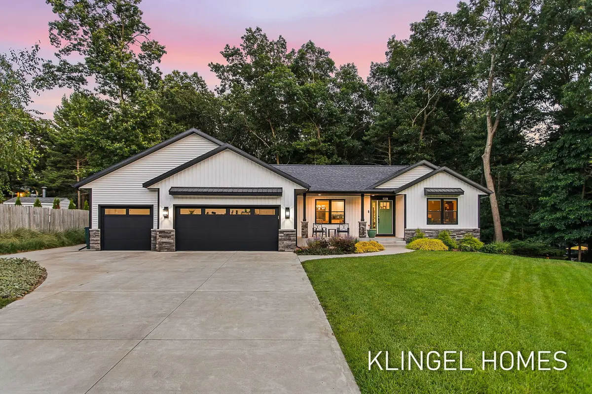 3946 Easthill Court, Norton Shores, MI 49441 - #1