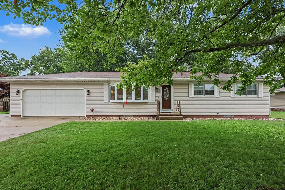 1830 Kings Court, Muskegon, MI 49445 - #1