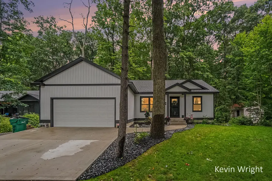 2848 Farr Road, Fruitport, MI 49415 - #2