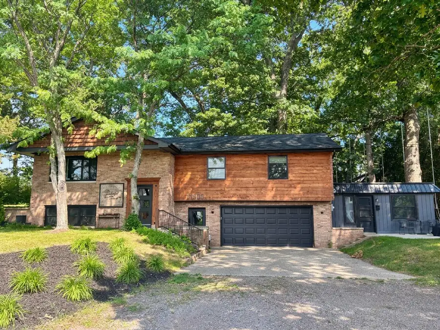 17500 N Fruitport Road, Spring Lake, MI 49456 - #2