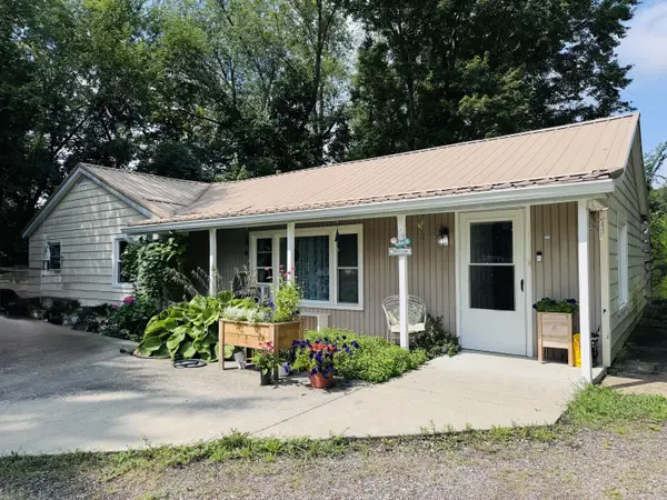 1568 Barron Lake Road, Niles, MI 49120