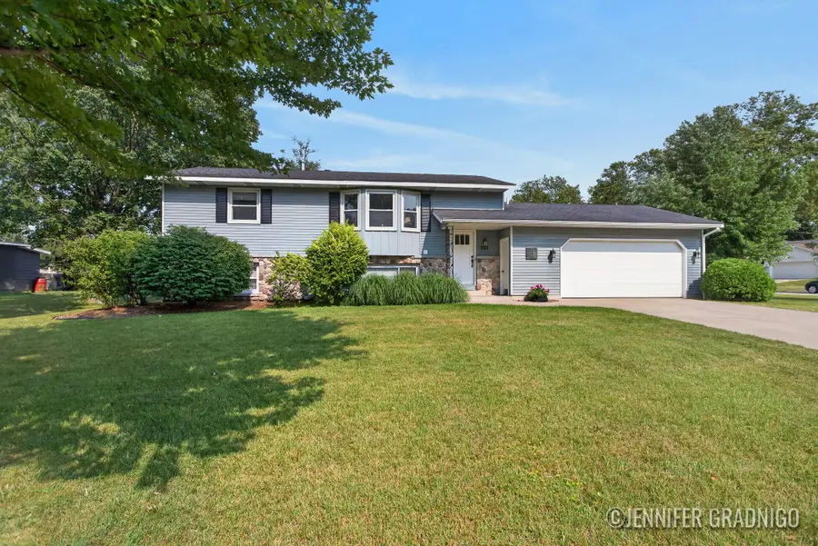 231 Cypress Avenue, Holland, MI 49423 - #2