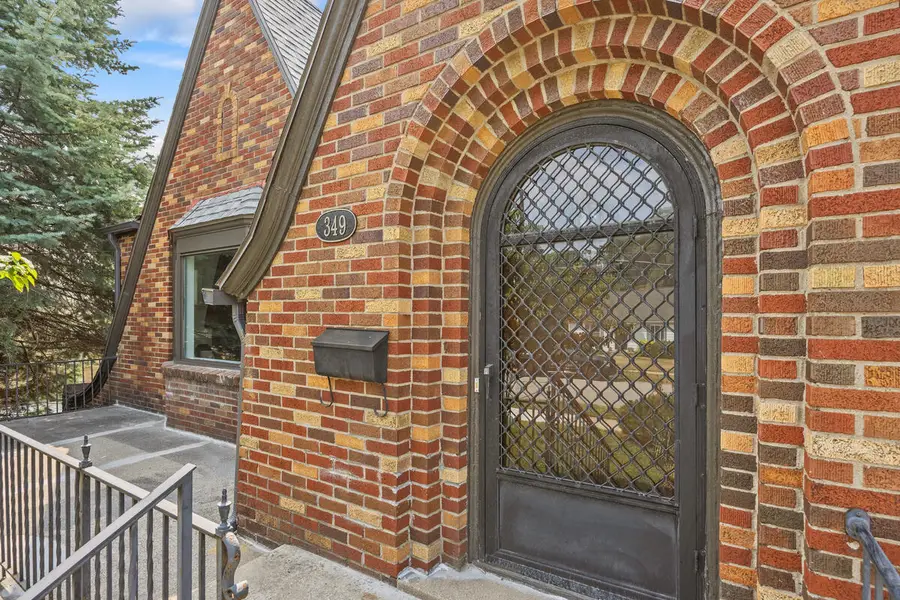 349 Baynton Avenue Ne, Grand Rapids, MI 49503 - #3