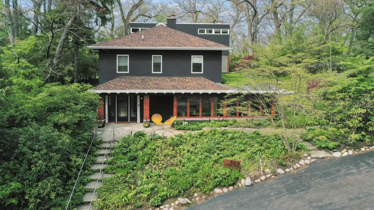 3214 Miami Trail, Michigan City, IN 46360 - #1