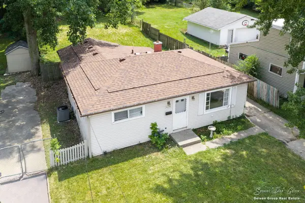 820 Woolsey Drive Sw, Grand Rapids, MI 49503