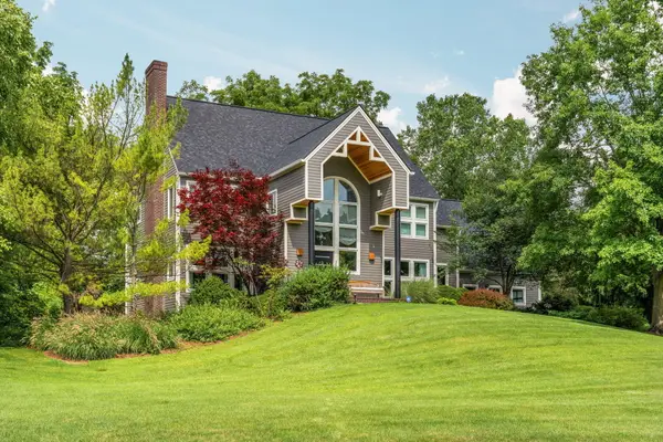 2529 Thornapple Drive, Ann Arbor, MI 48103