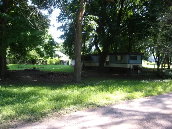 32216 Eleanor Street, Colon, MI 49040