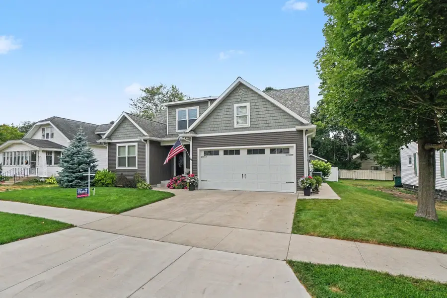 223 Prospect Street, Spring Lake, MI 49456 - #3