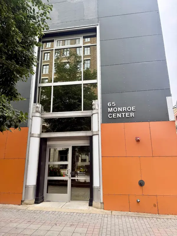 65 Monroe Center Street Nw #100, Grand Rapids, MI 49503