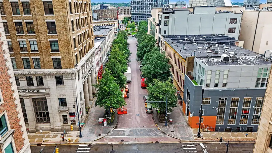 65 Monroe Center Street Nw #100, Grand Rapids, MI 49503 - #3