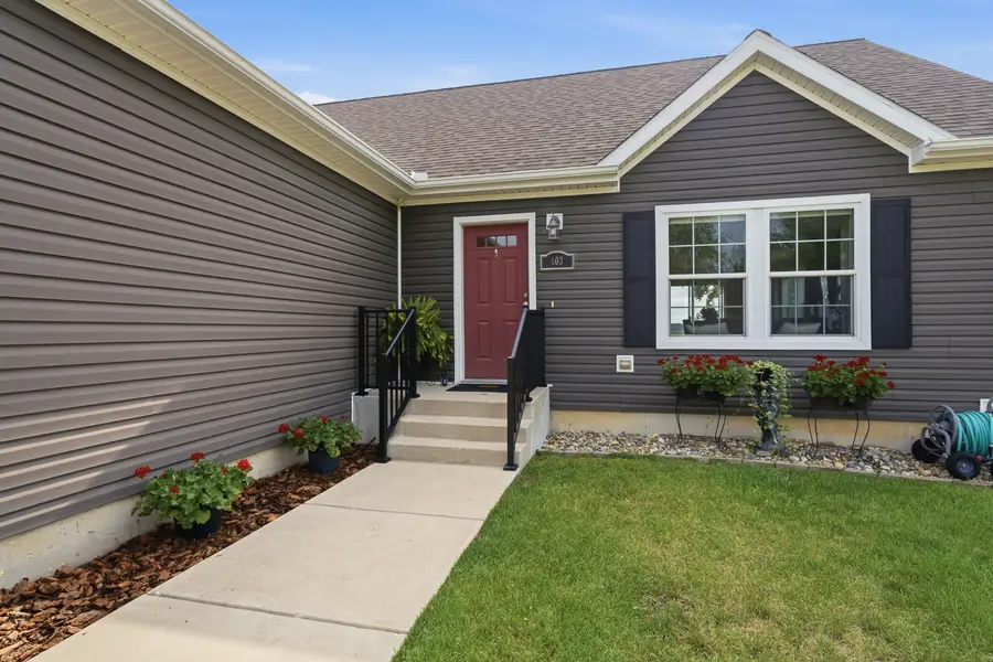 403 Tulip Drive, Three Oaks, MI 49128 - #2