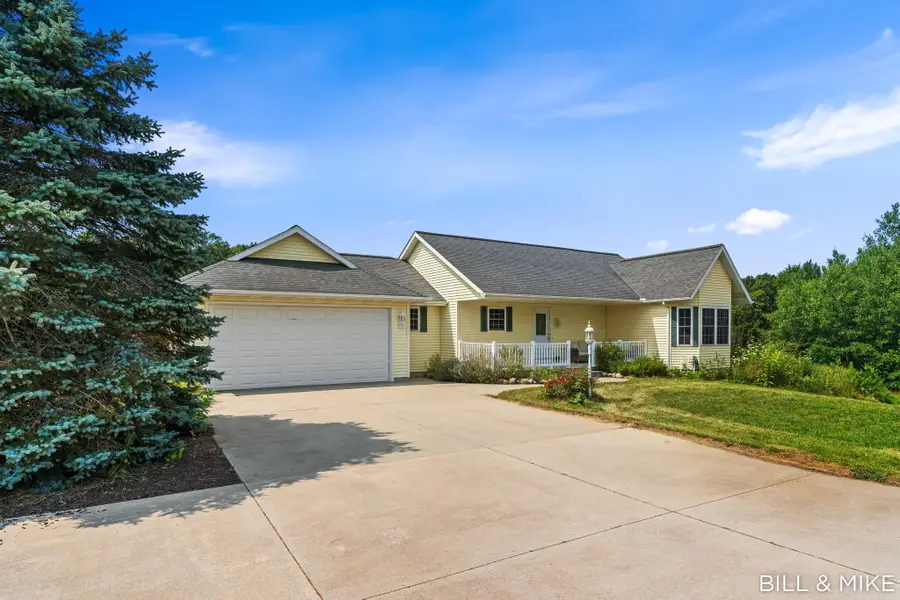 5440 Dalton Ridge, Fennville, MI 49408 - #2