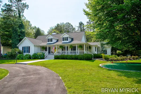 4612 Forest Lane, Holland, MI 49423