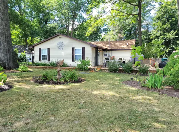 12779 Elton Street Ne, Gowen, MI 49326
