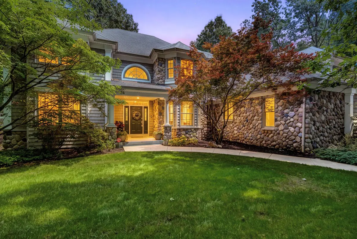6418 Whitney Woods, Richland, MI 49083 - #1