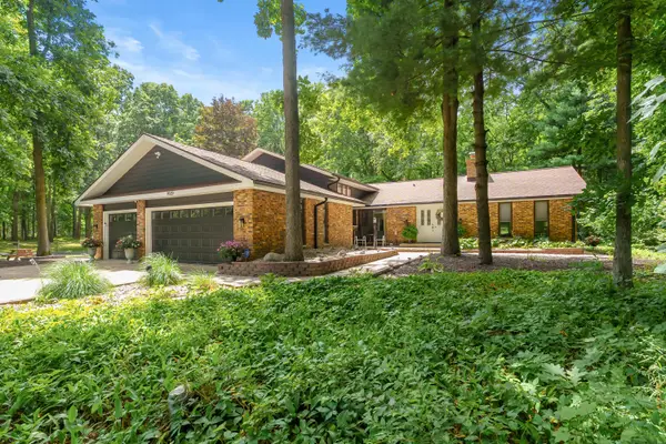 9929 W P Avenue, Kalamazoo, MI 49009