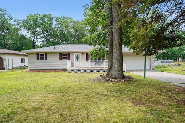 2375 Southwood Avenue, Muskegon, MI 49441