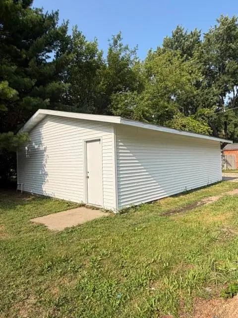 335 S Pleasant Street, Watervliet, MI 49098 - #3