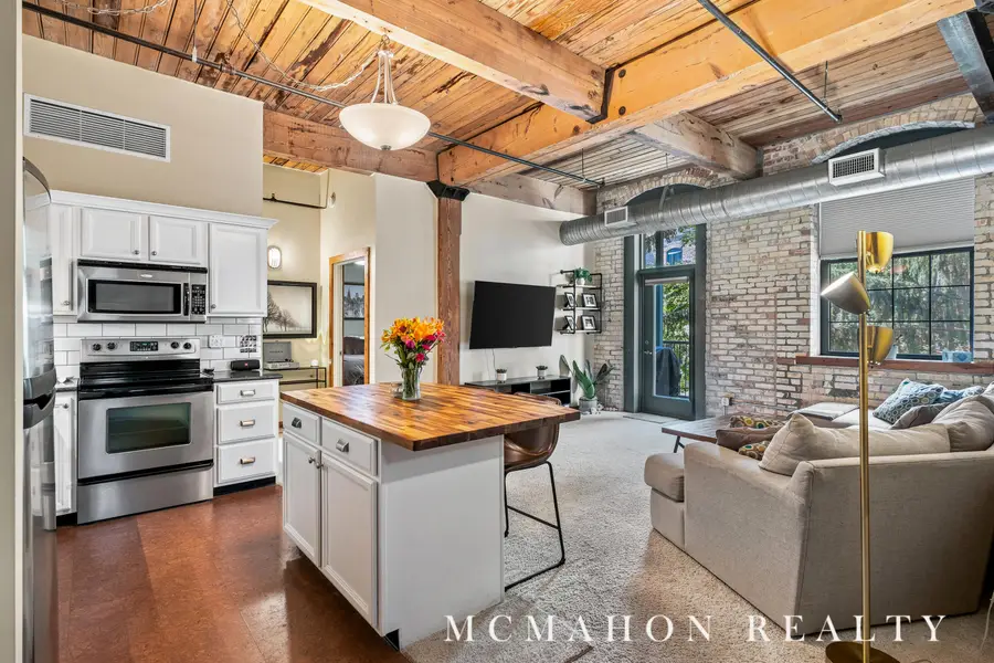 940 Monroe Avenue Nw #307, Grand Rapids, MI 49503 - #2