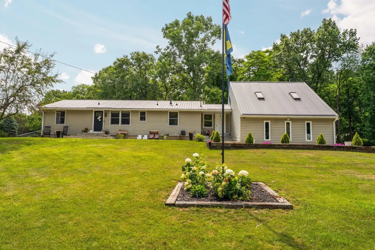 1261 Maple Lane, Brooklyn, MI 49230 - #1