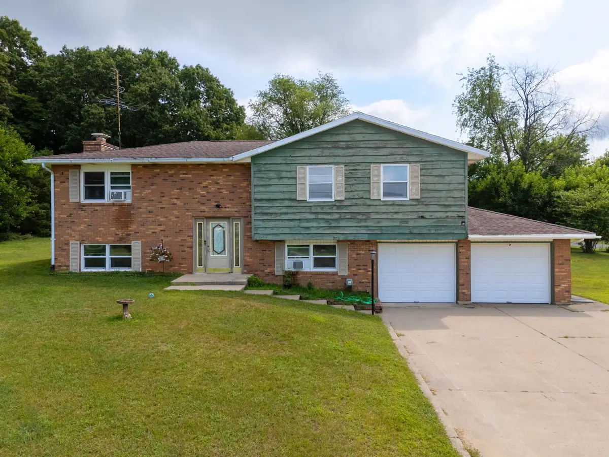 81611 White Oak Drive, Decatur, MI 49045 - #1