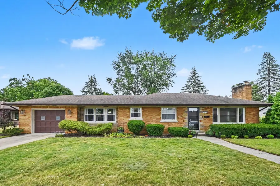 1639 Wellington Road, Lansing, MI 48910 - #2