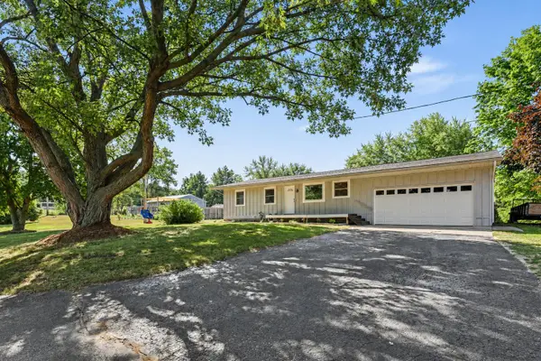 14370 14 Mile Road Ne, Greenville, MI 48838