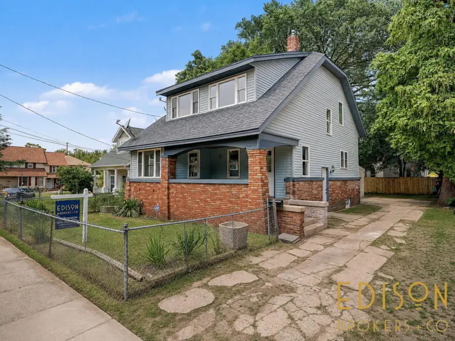 29 Home Street Sw, Grand Rapids, MI 49507 - #2