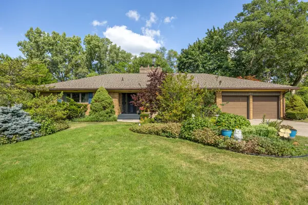 132 Morningside Drive Se, Grand Rapids, MI 49506