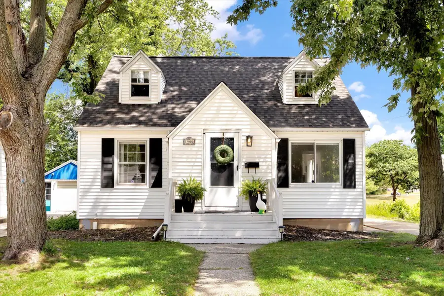 1900 Sylvan Avenue Se, Grand Rapids, MI 49506 - #2