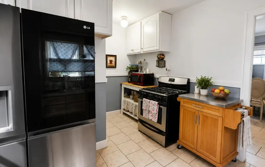 1807 College Avenue Se, Grand Rapids, MI 49507 - #3