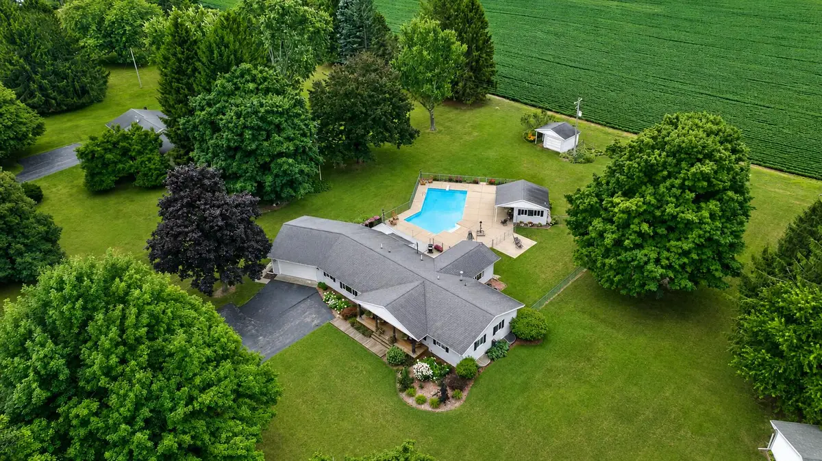 1062 S Parma Road, Parma, MI 49269 - #1