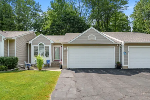 121 Pinegrove Drive, Battle Creek, MI 49015