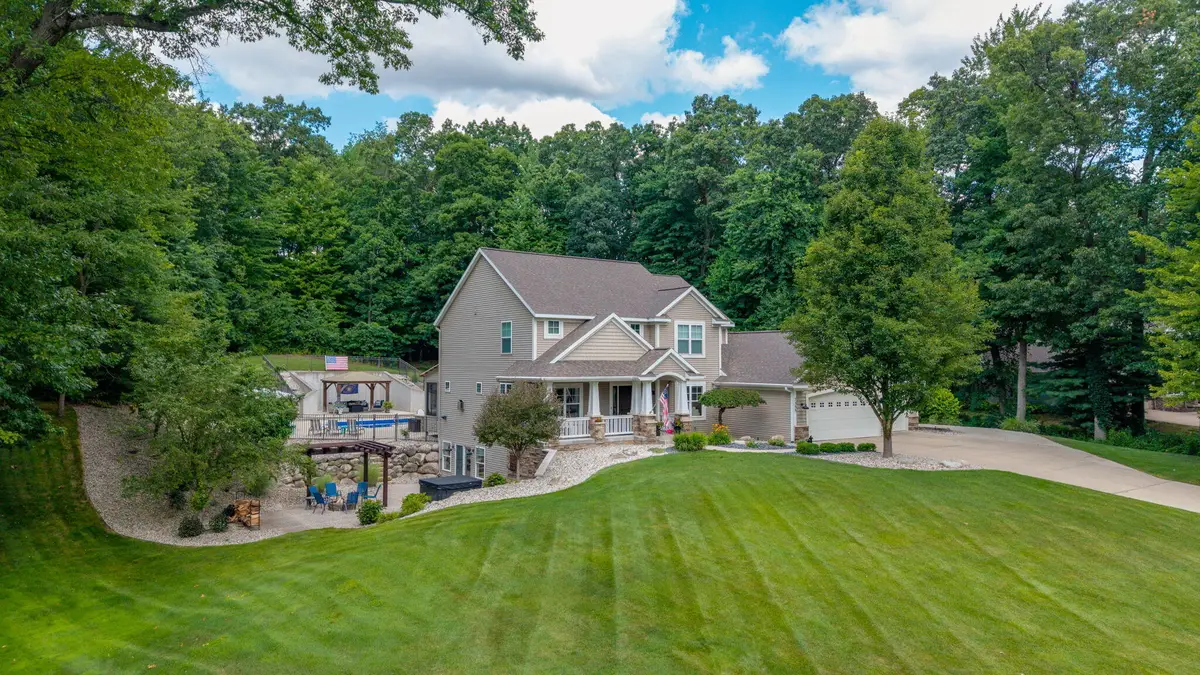 7355 Terrie Lynn Drive Ne, Belmont, MI 49306 - #1