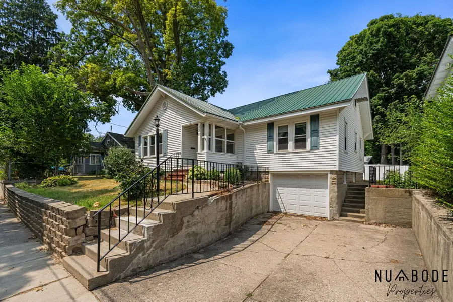 128 Tower Street, Ionia, MI 48846 - #2