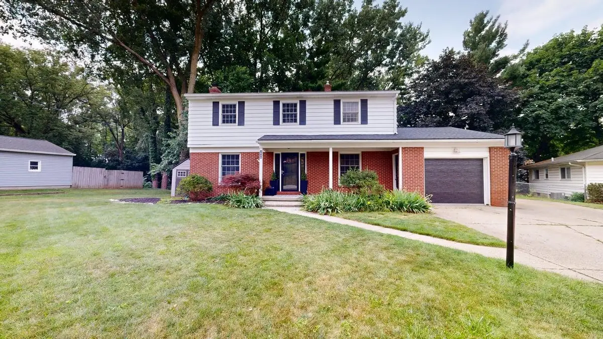 2046 Acton Road Nw, Grand Rapids, MI 49504 - #1