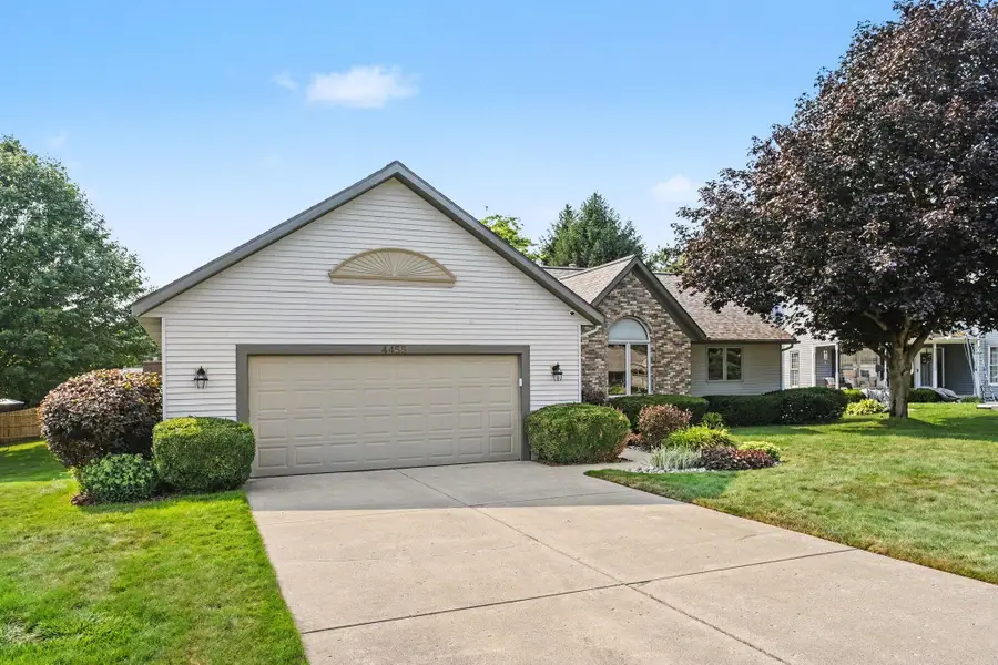 4455 Bridgeville Court, Hudsonville, MI 49426 - #2