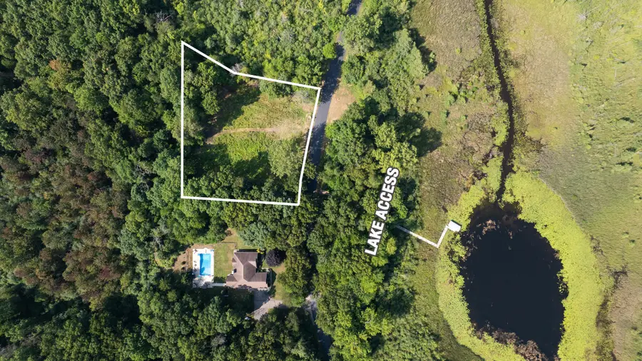 3 Peninsula Drive, Jackson, MI 49201 - #2