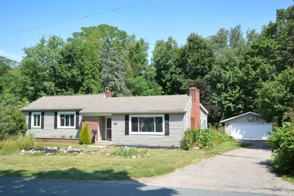 2224 La Cross Street, Kalamazoo, MI 49006