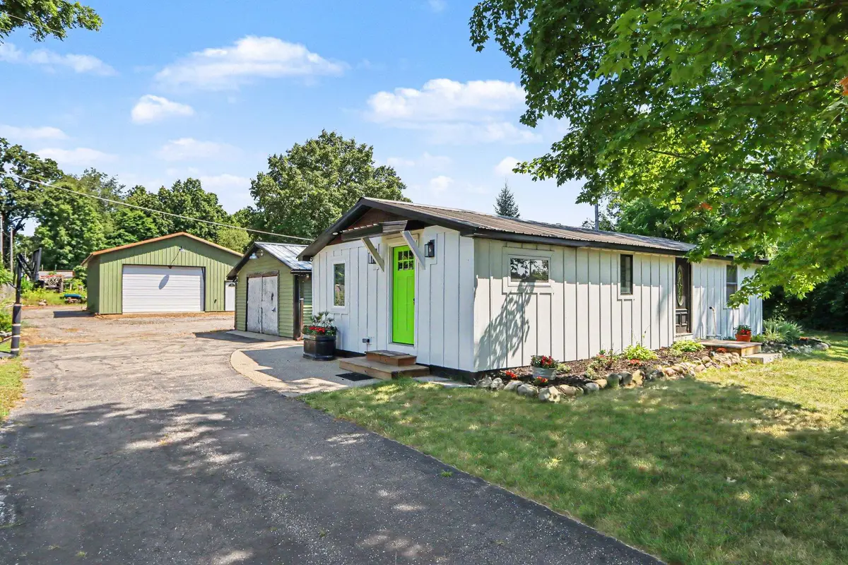 25490 Front Street, Mattawan, MI 49071 - #1