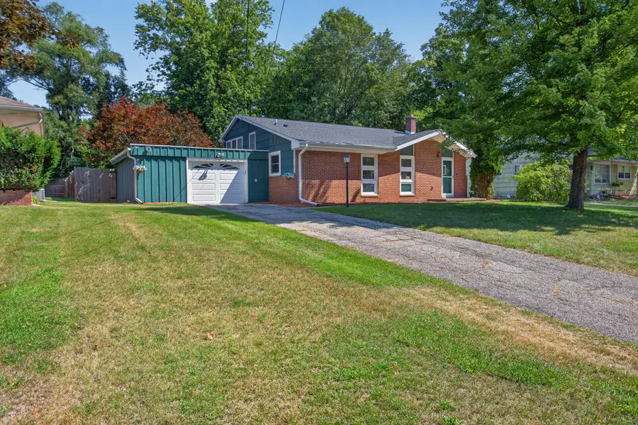 5486 Sherwood Drive, Jackson, MI 49201 - #2
